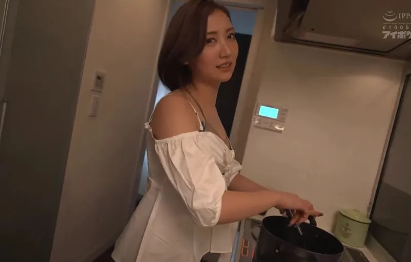 Cậu em gã chồng trúng số và người vợ mới cưới của anh trai có chiếc lưỡi điêu luyện